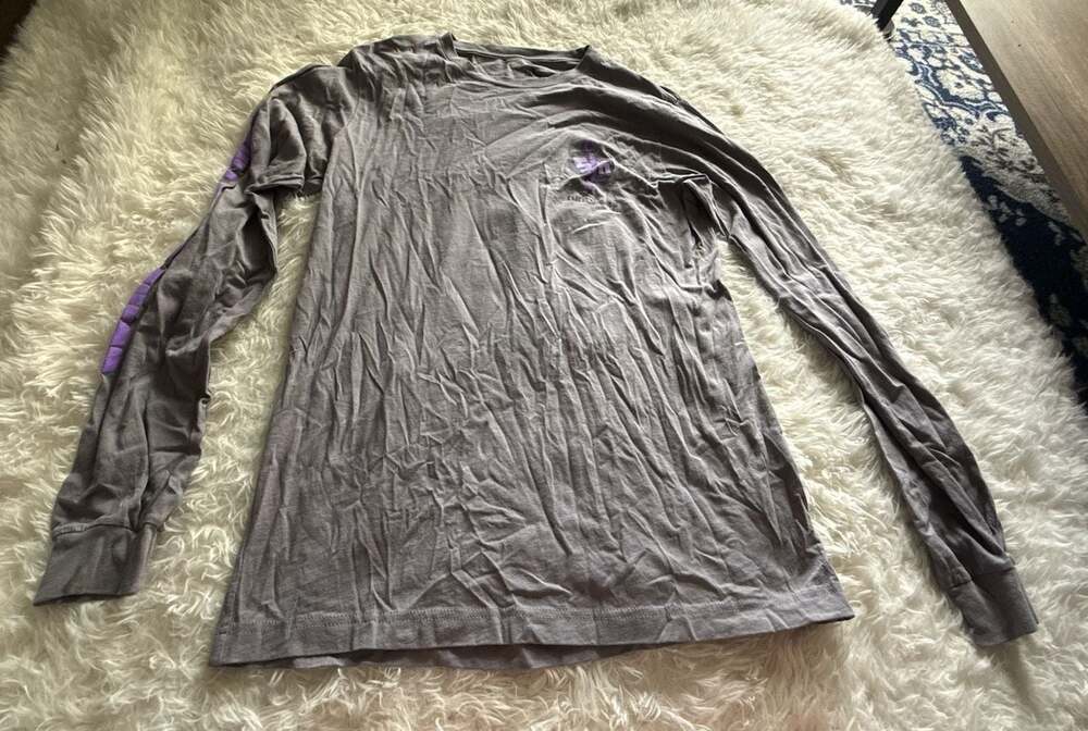 Disney runDisney 2026 Pluto‎ 5K Long Sleeve Graphic Shirt